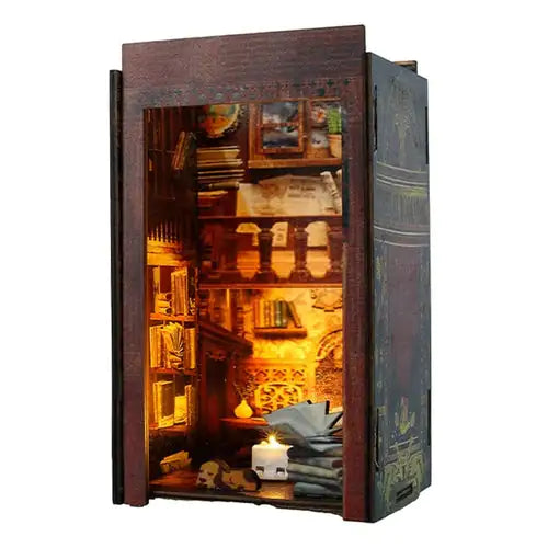 Bookshelf Insert Diorama Puzzle - Ivory Joy